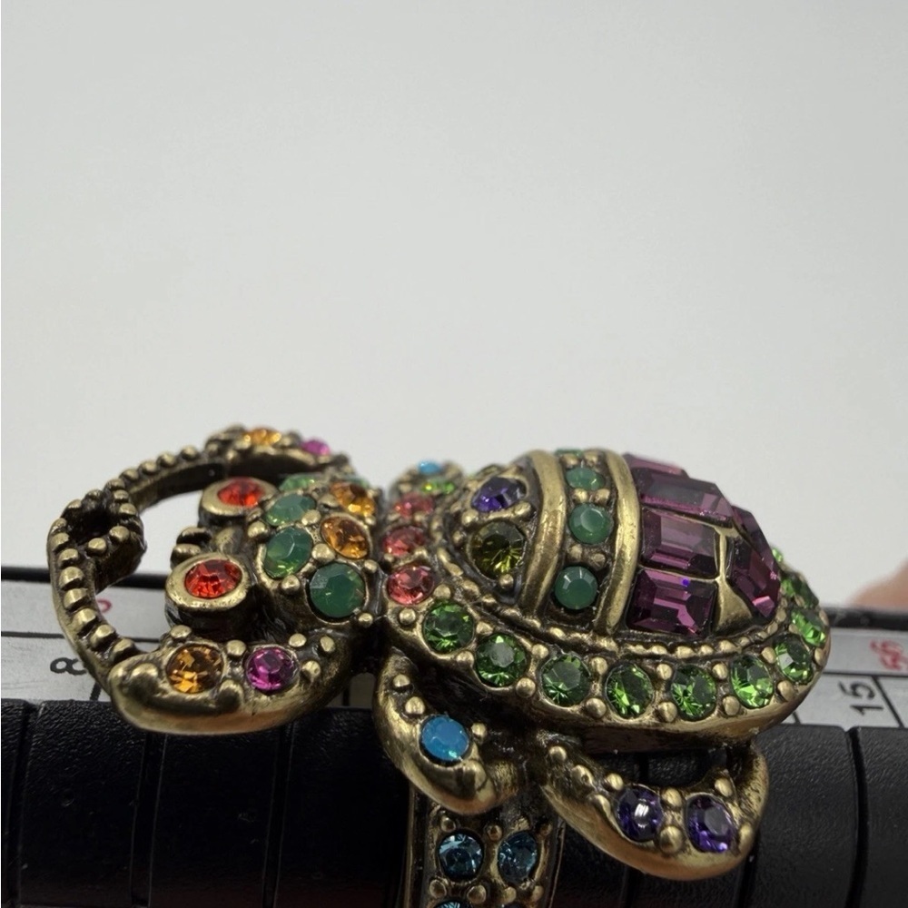 Vintage Heidi Daus Unique Colorful Beetle Ring Size 6 - Picture 7 of 8